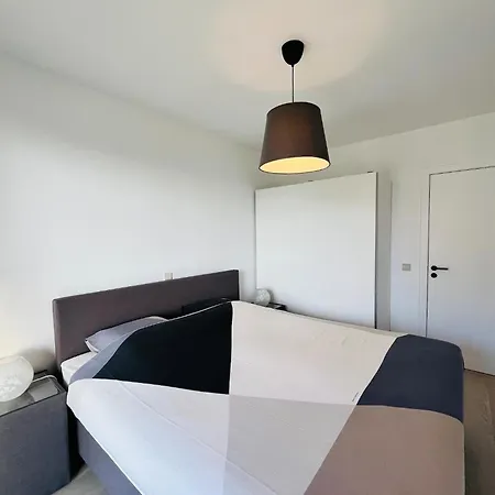 In With 2-terraces
